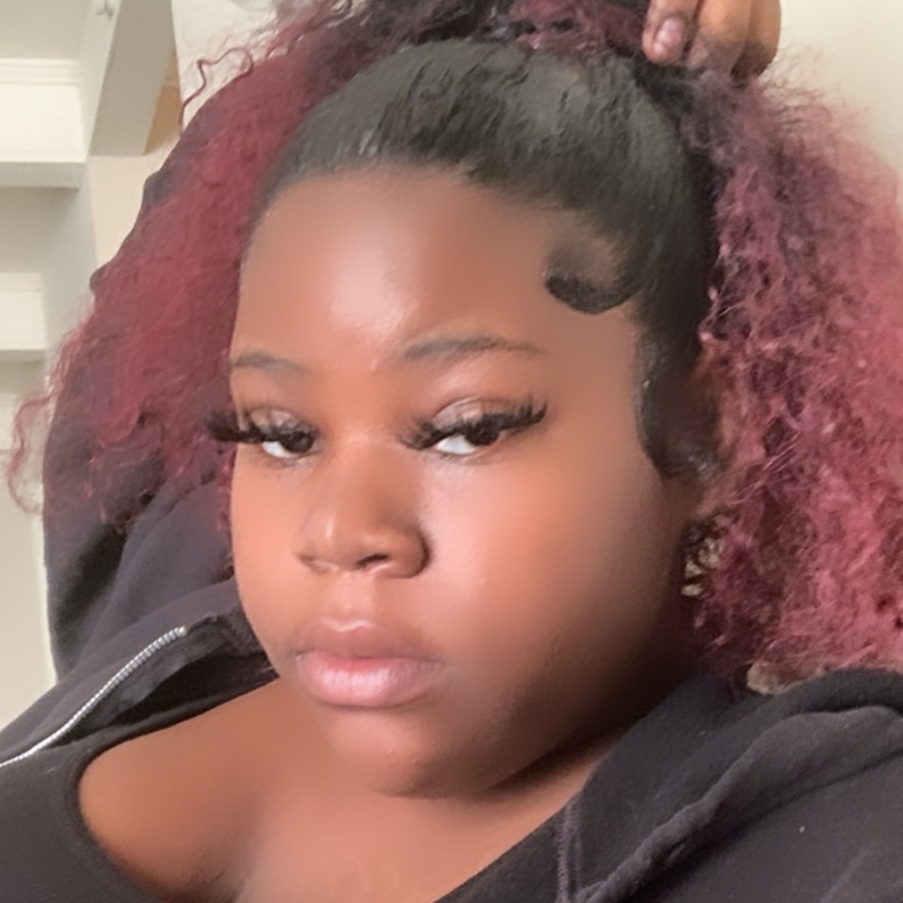 Meet your Posher, Brianna